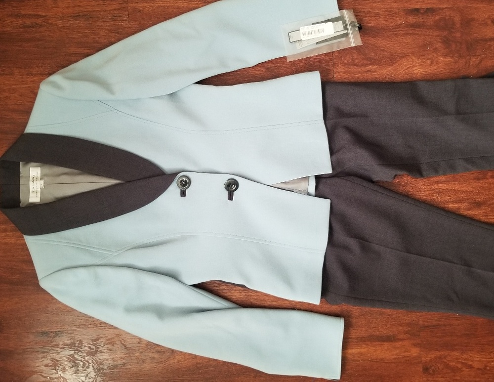 *NEW* Tahari suit by Arthur S Levine